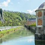 Vakantiehuis Scenic Retreat In Gimnee *