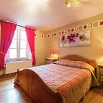 Scenic Retreat In Gimnee Vakantiehuis