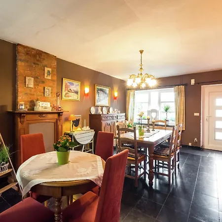 Scenic Retreat In Gimnee