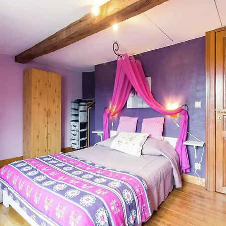 Scenic Retreat In Gimnee Semesterbostad *