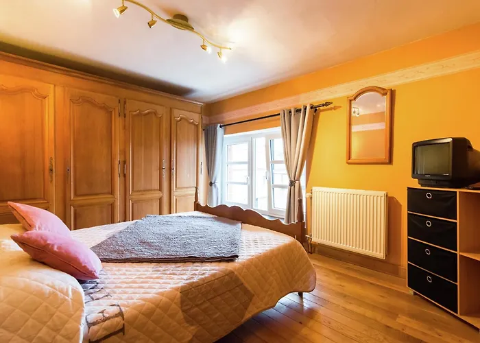 Scenic Retreat In Gimnee